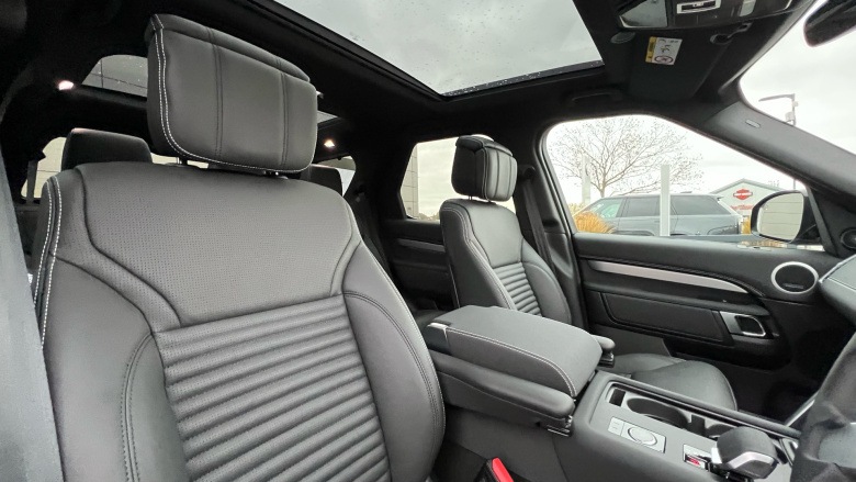 Land Rover Discovery 3.0 D350 Dynamic HSE 5dr Auto Diesel Station Wagon